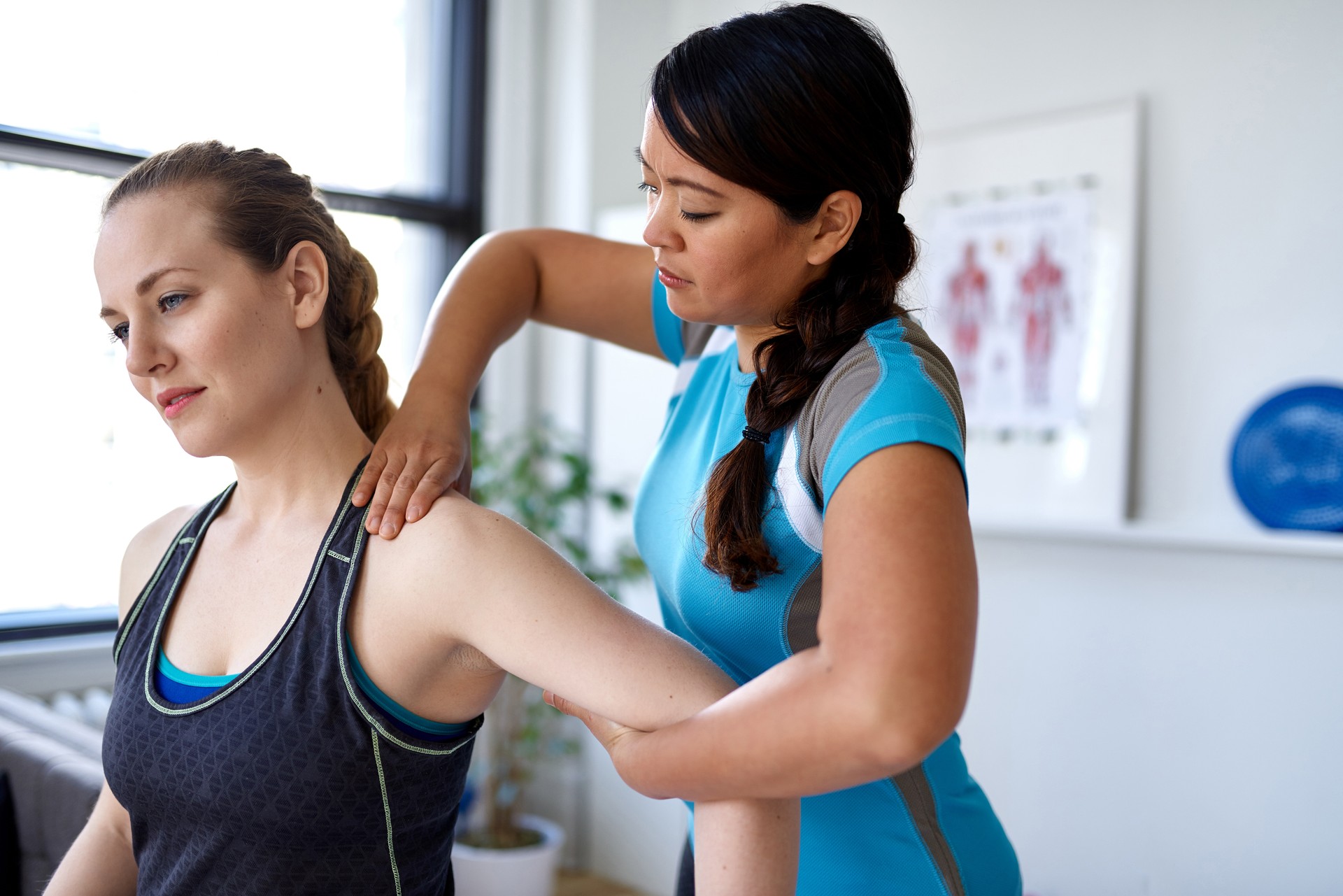 Many athletes/gym goers incorporate massage in their training to reduce muscle soreness and speed up recovery.